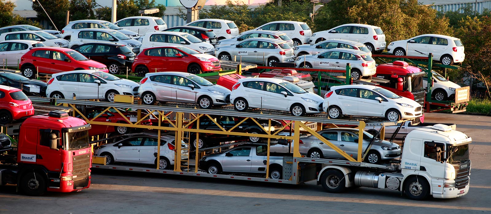 دیوان عدالت اداری مصوبه ممنوعیت واردات خودروهای بالای ۲۵۰۰ سی‌سی را باطل کرد