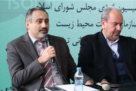 تنها راه نجات کشور، شفافیت در داخل و تعاملات جهانی است