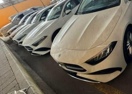 قیمت خودروهای وارداتی ثابت می‌ماند