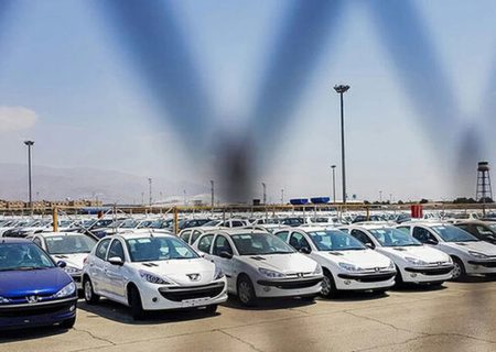 افزایش قیمت دلار دامن بازار خودرو را هم گرفت؛ این خودرو پرطرفدار ۳۸ میلیون تومان گران شد |  جدول قیمت ها