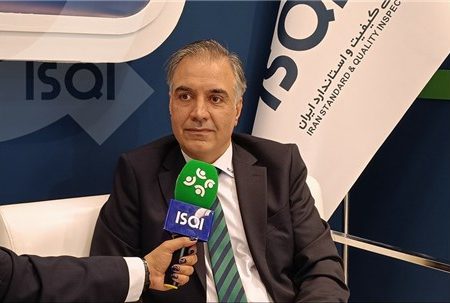 تمرکز بر موضوع کاهش انتشار گازهای گلخانه‌ای و استقرار مدیریت کربن در صنایع لاستیک در پنل تخصصی نمایشگاه لاستیک