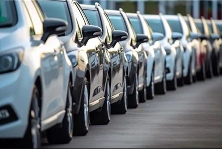گرانفروشی خودروهای وارداتی‌ زیر ذره‌بین؛ مشتریان راه شکایت دارند