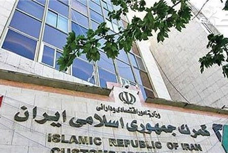تمدید ورود موقت خودروهای سواری از کشورهای حاشیه خلیج فارس تا پایان تیر