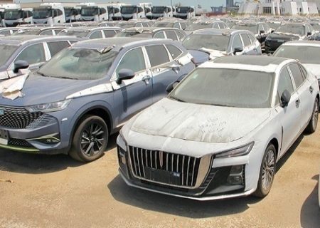 منتظر کاهش تعرفه واردات خودرو باشید